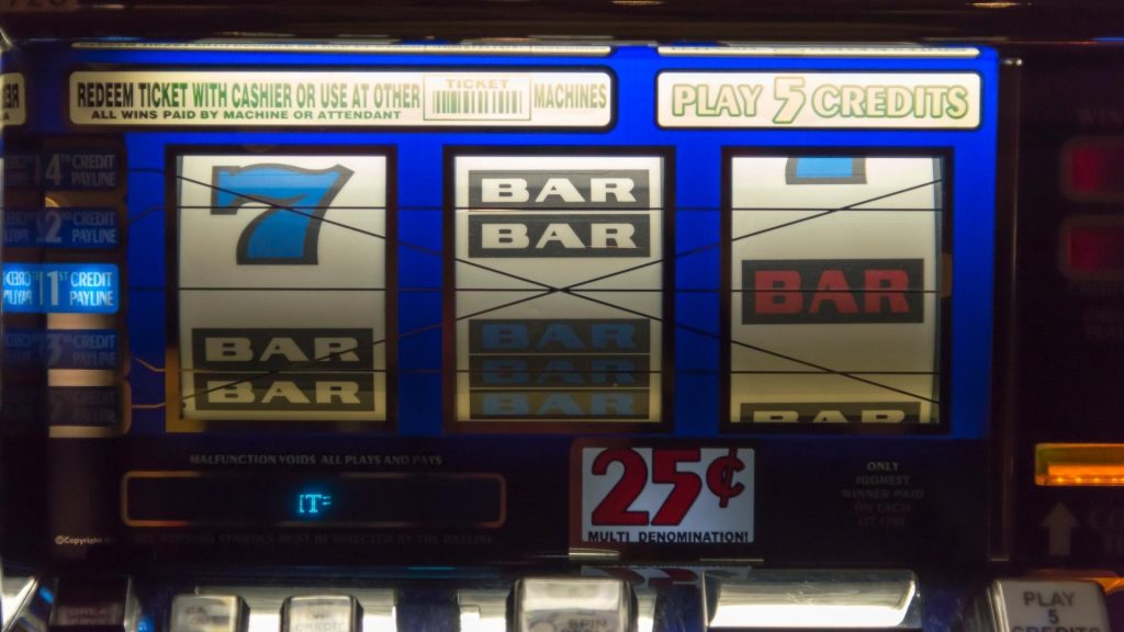 The Most Popular Casino Slot Machines 2 Popular Casino Slot Machines With Progressive Jackpots